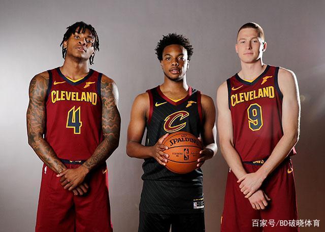 年龄从来不 年龄从来不