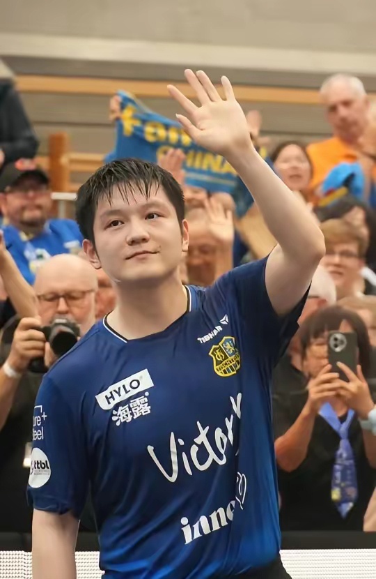 的舞台上 的舞台上