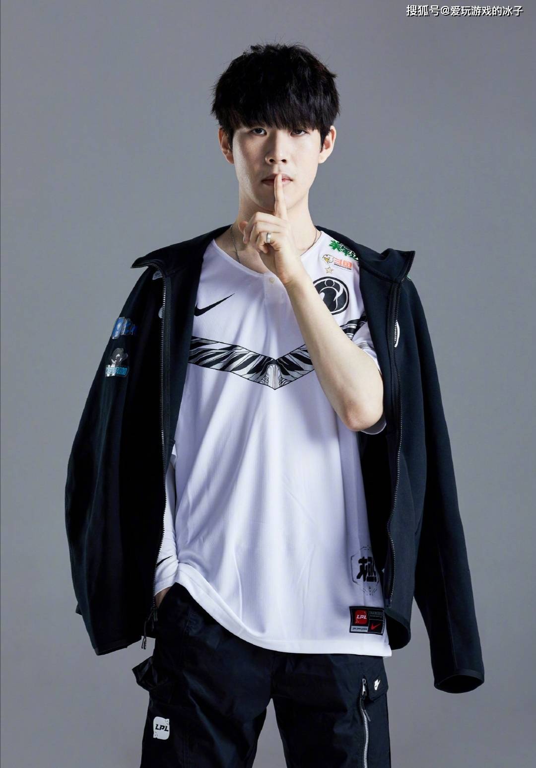 惩罚公告直 惩罚公告直